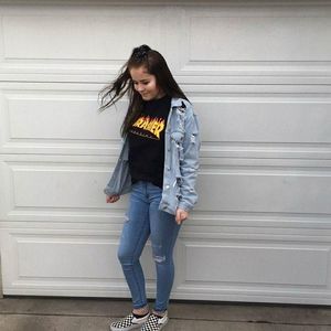 Meet your Posher, Olivia